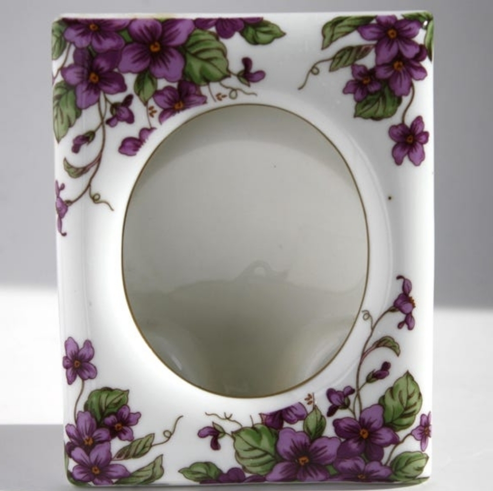 Vintage 1991 Lefton Small Picture/Photo Frame White Ceramic purple flowers